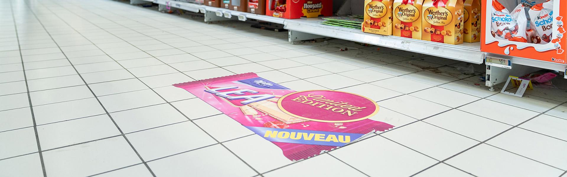 Vision Floor retail in-store communication floor sticker