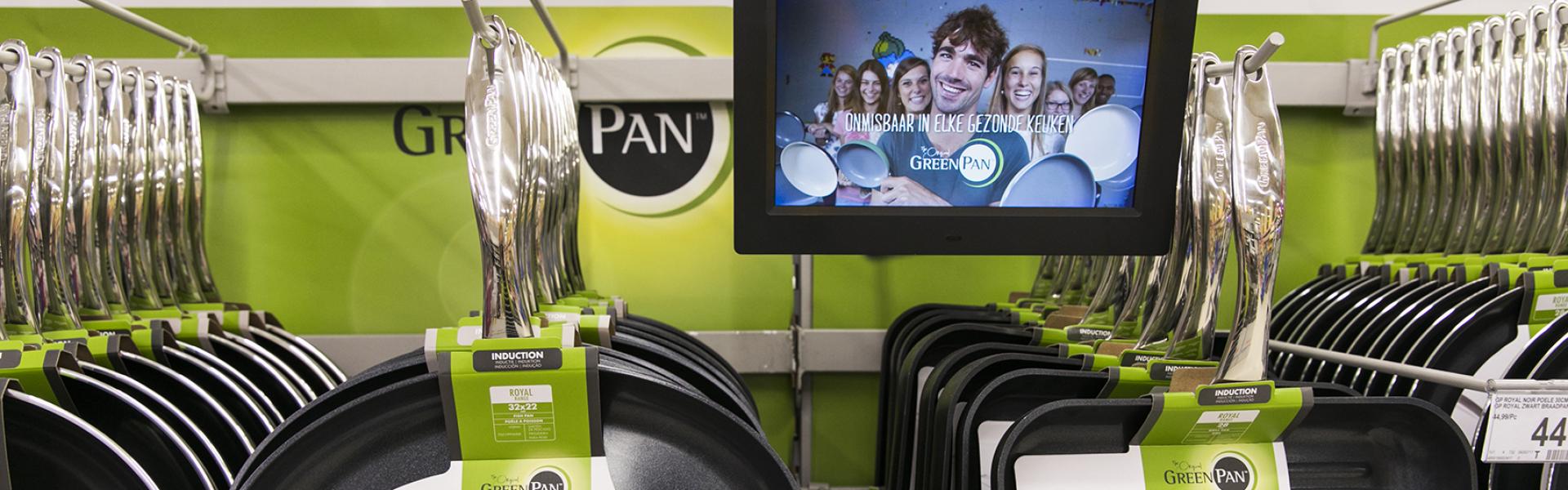 infopoint shelf screen, digital signage in-store